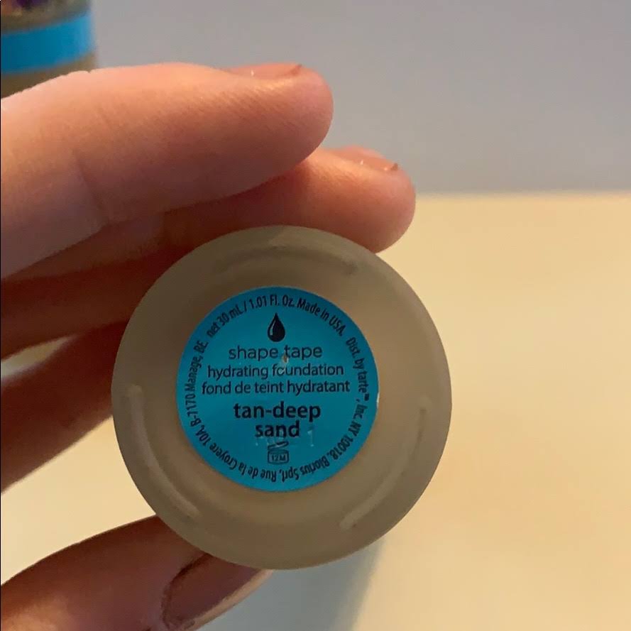 1 oz Hydrating Foundation Gel Y953255