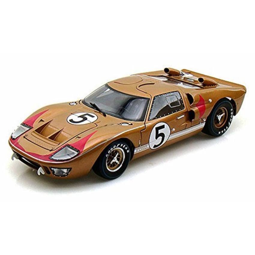 1/18 Scale Diecast Model Car I7061
