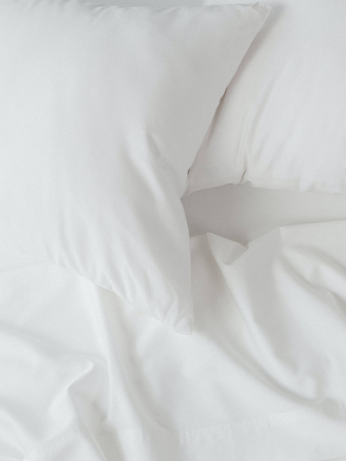 King 300 Thread Count Percale Solid Sheet Set White D618