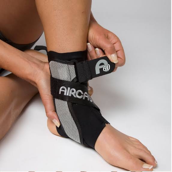 White Ankle Support Brace H345