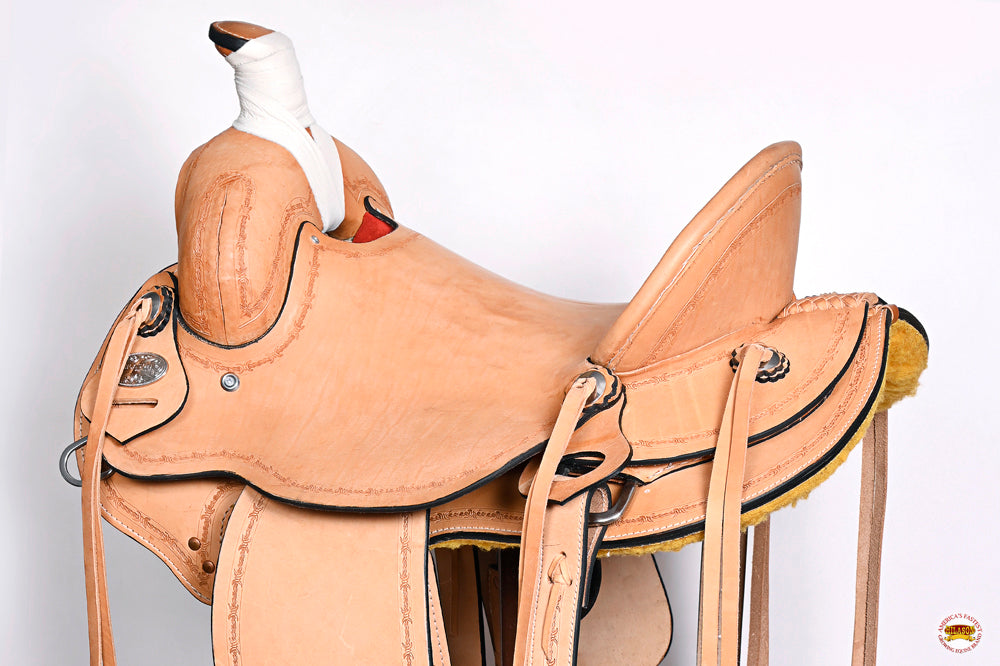 Tan Western Roping Trail Saddle E5117