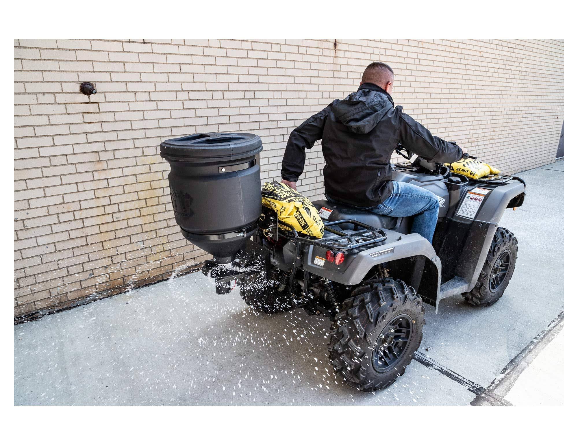 15 gal. Steel Tailgate Spreader Z53599