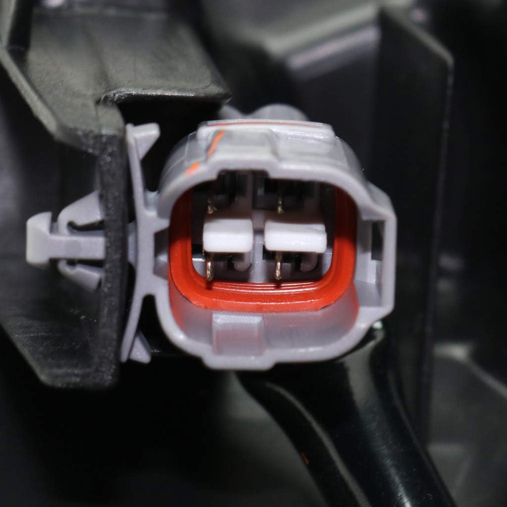 Driver Side Headlight with Chrome Accent V33467