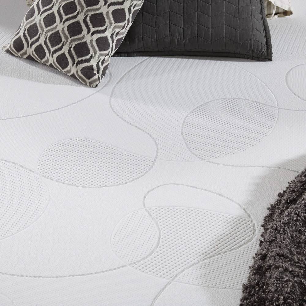 8-Inch Gel Memory Foam Mattress Plush Queen O263