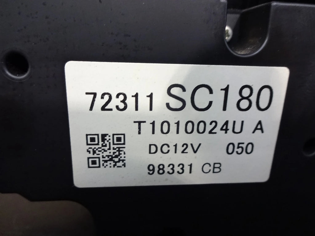 Pre-Owned Subaru Forester A/C Heater Temperature Control Unit Z937