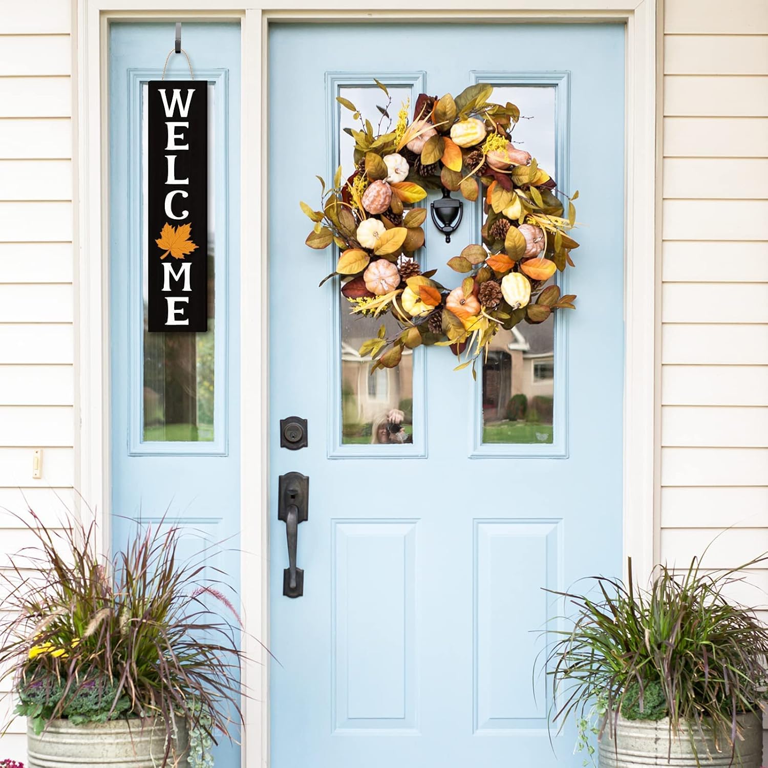 Black Interchangeable Mini Wooden Door Sign with 15 Pcs Ornaments Y538