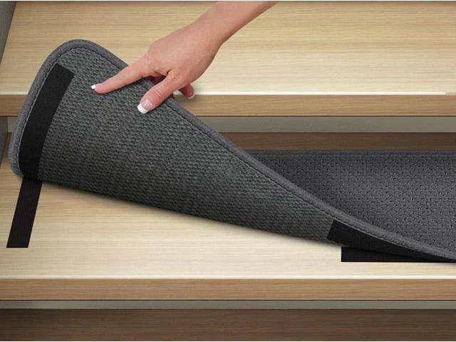 Set of 12 Gray Carpet Stair Treads P9480